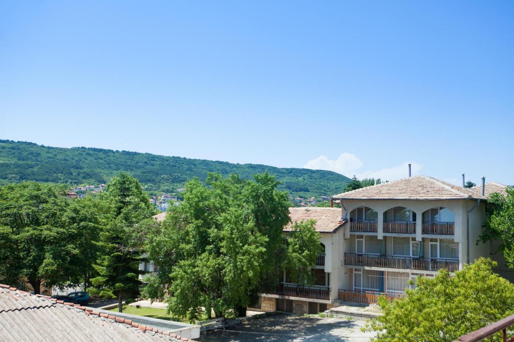 Bisser Hotel - Free Parking - Free Pool Access Balchik Camera foto