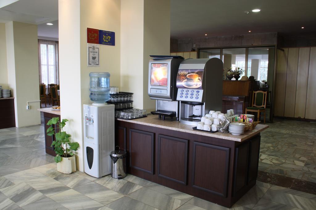 Bisser Hotel - Free Parking - Free Pool Access Balchik Esterno foto