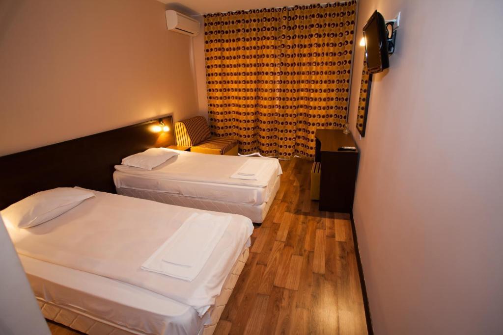 Bisser Hotel - Free Parking - Free Pool Access Balchik Camera foto